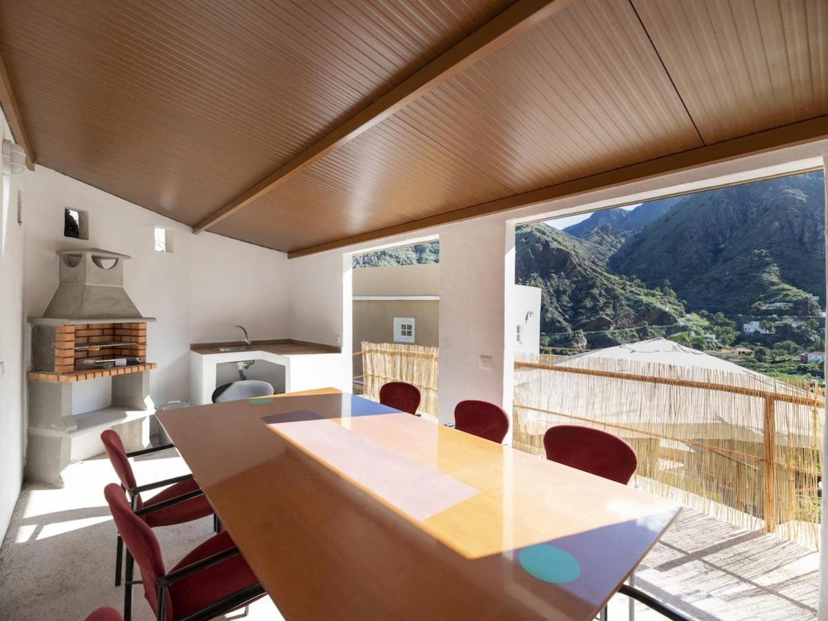 Lightbooking Hermigua Juan Y Fina II Villa Exterior photo