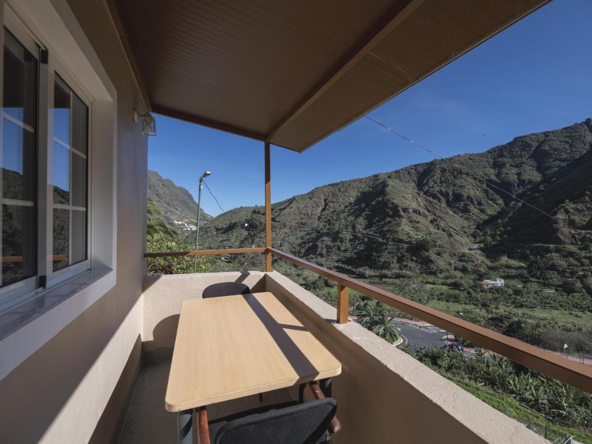 Lightbooking Hermigua Juan Y Fina II Villa Exterior photo